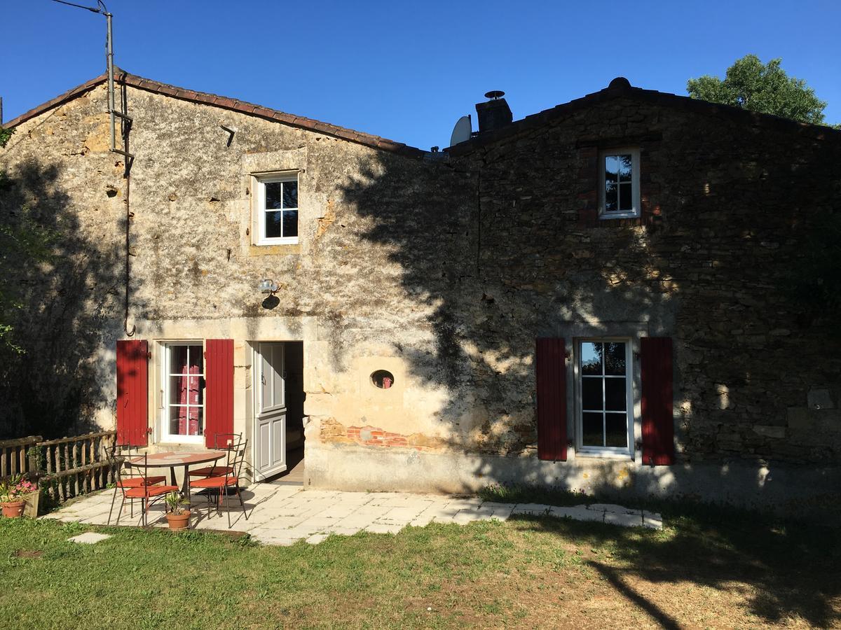 Gite Le Puy Rabasteau Hotel Chantonnay Exterior foto