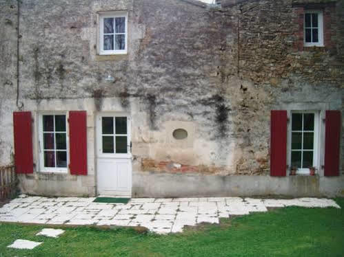 Gite Le Puy Rabasteau Hotel Chantonnay Exterior foto